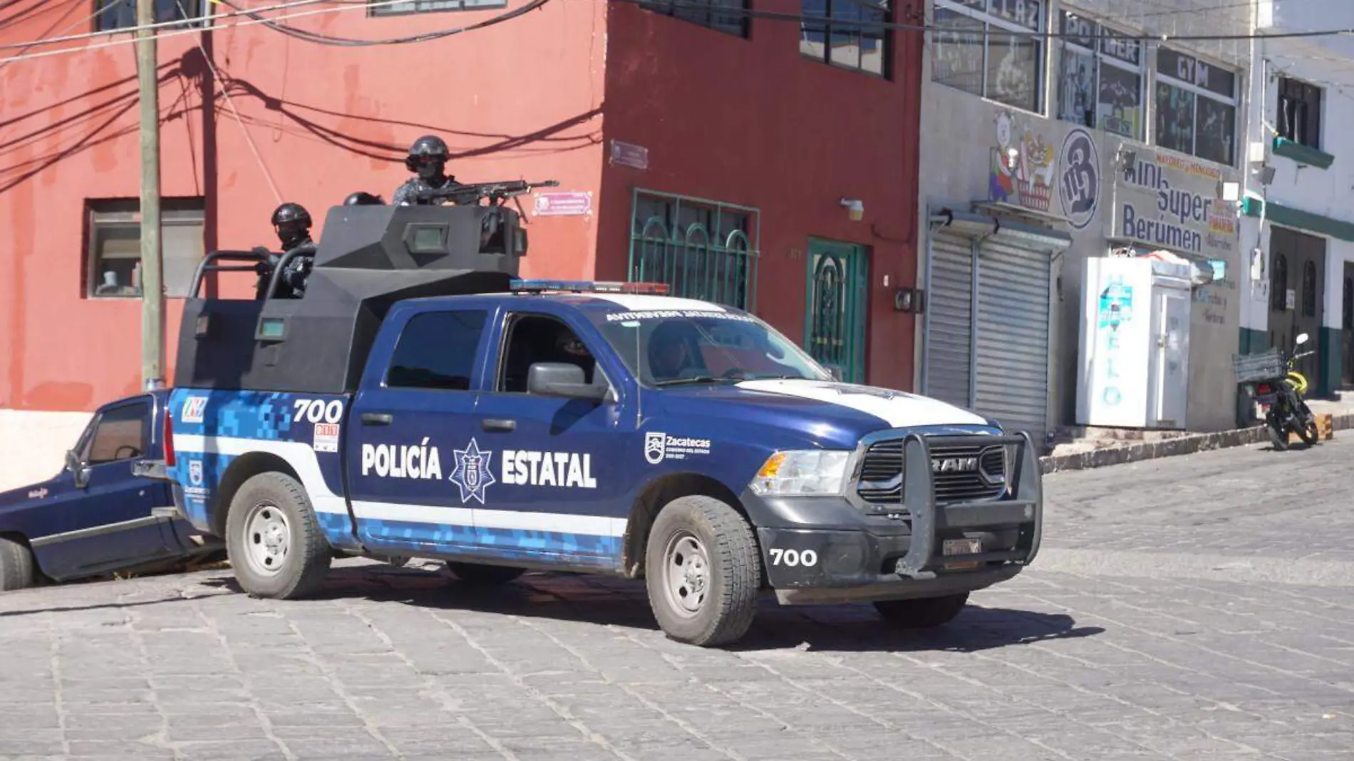 Operativo en colonia Díaz Ordaz